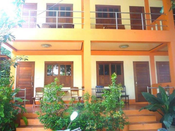 Bird Bungalows Haad Rin Exterior photo